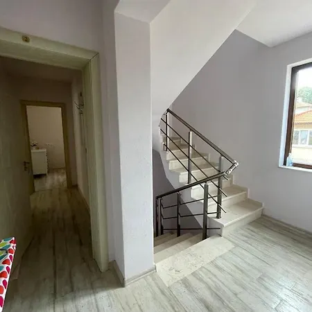 “недев” Apartment