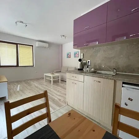 “недев” Apartment *